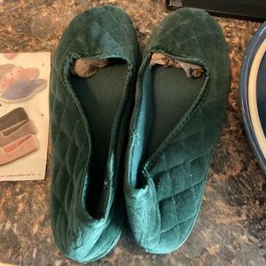 Size 9 dark green velour slippers, never worn.